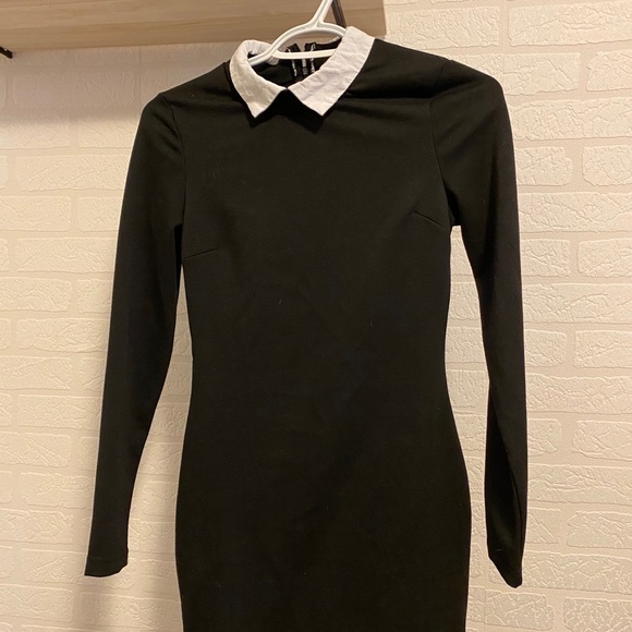 Little Black Dress With White Neckline - Picture 2 of 2